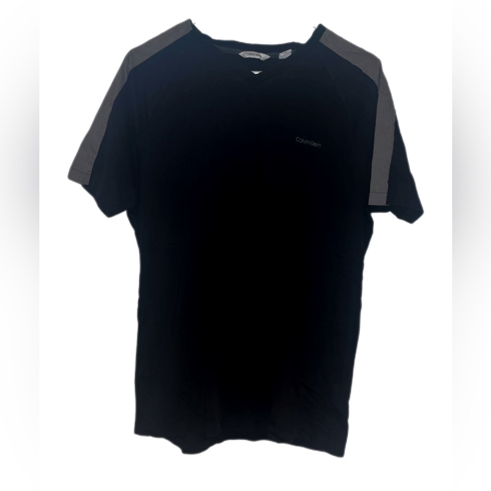Calvin Klein T-shirt